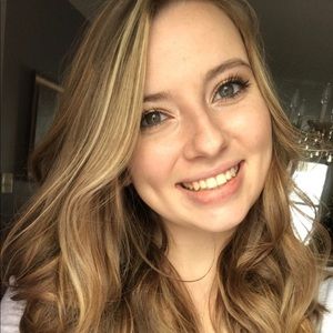 Meet your Posher, Katlyn